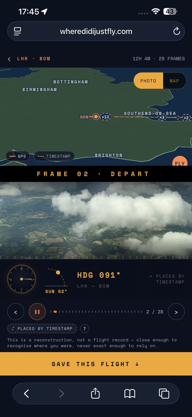 The player in PHOTO view, with the map, the GPS-versus-timestamp legend and the instruments